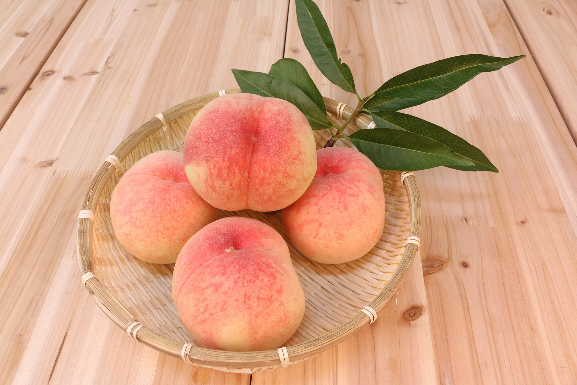 WHITE PEACH PUREE CONCENTRATE